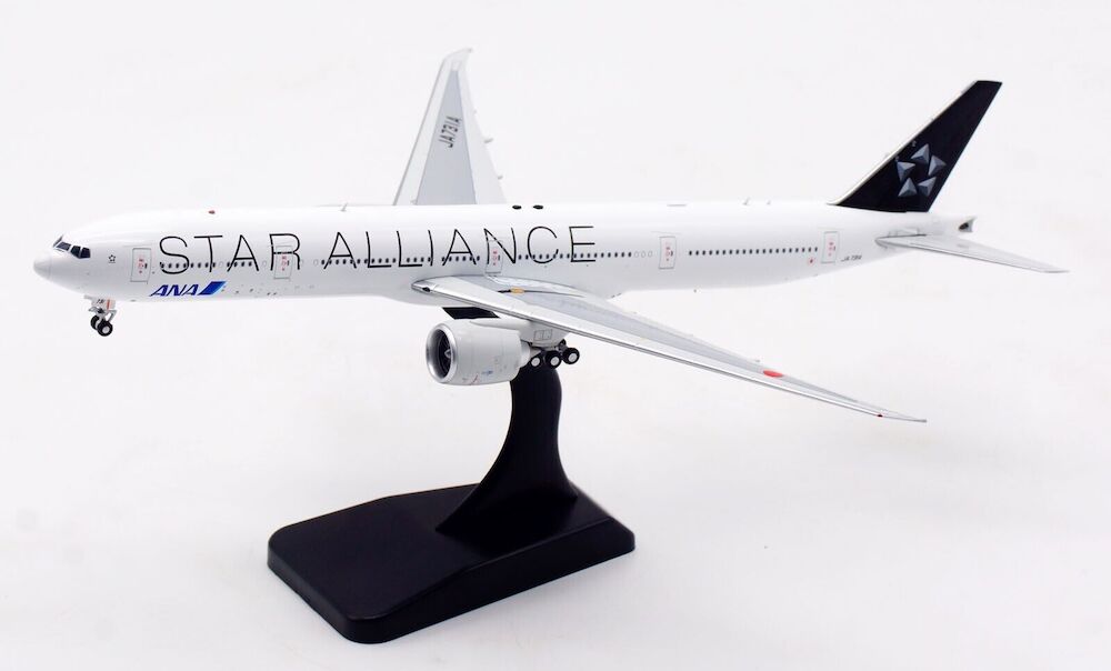 All Nippon Airways (Star Alliance) / Boeing 777-300ER / JA731A / WB4021 / 1:400 elaviadormodels