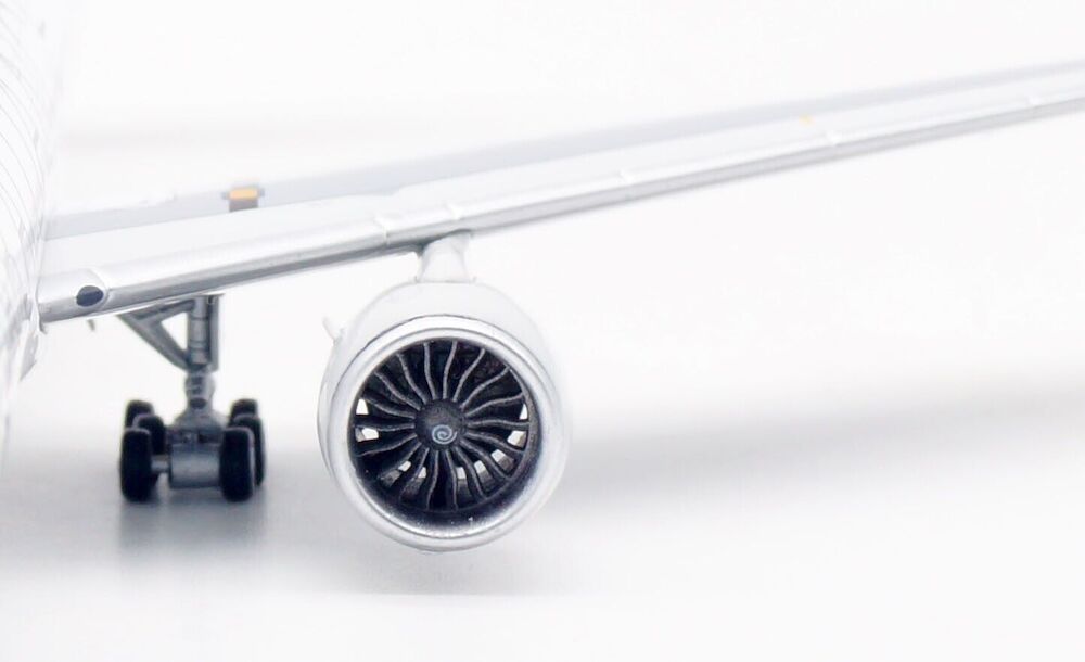 All Nippon Airways (Star Alliance) / Boeing 777-300ER / JA731A / WB4021 / 1:400 elaviadormodels