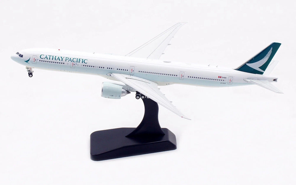 Cathay Pacific / Boeing 777-300ER / B-KQZ / WB4047 /  elaviadormodels