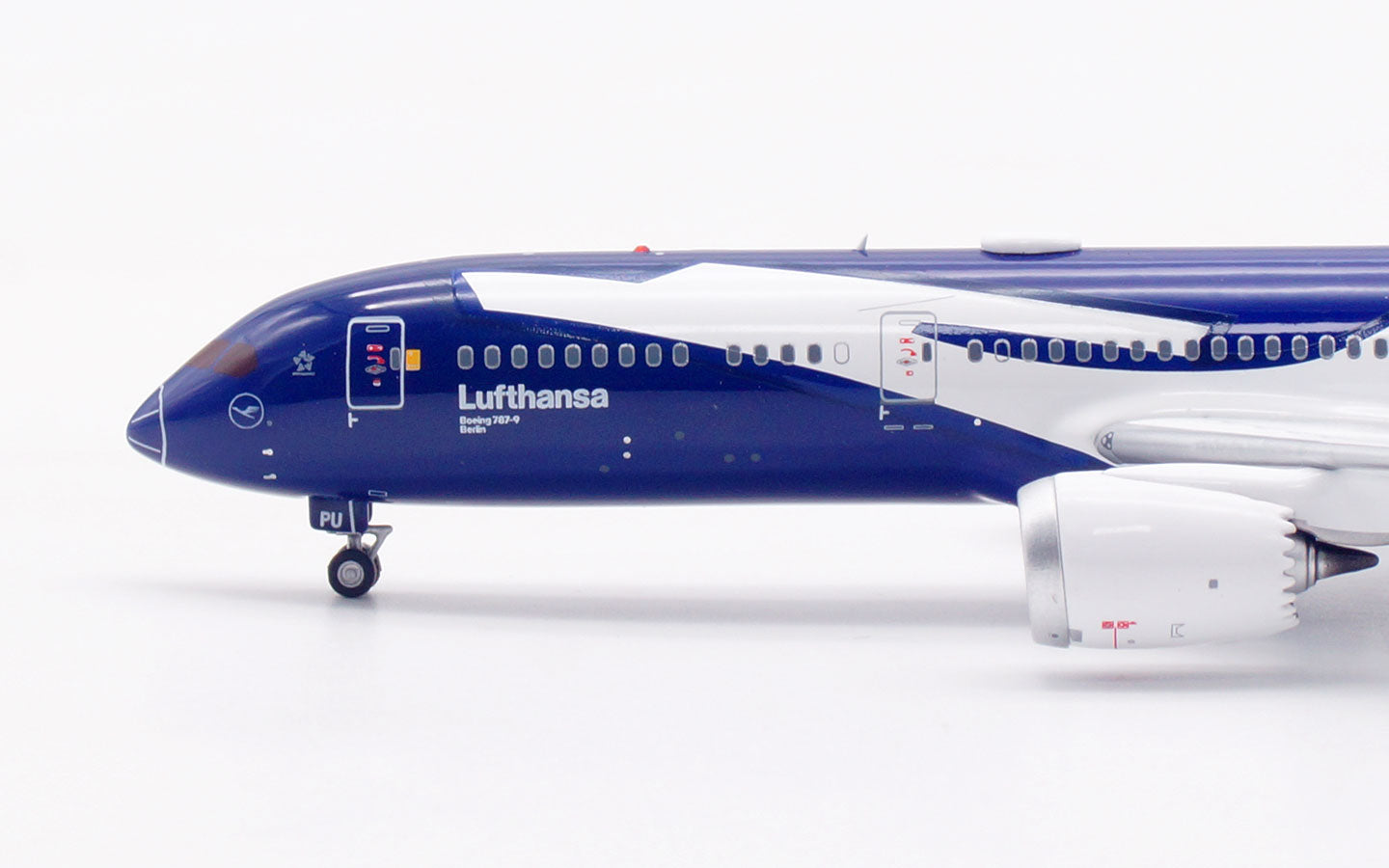 Lufthansa / Boeing 787-9 Dreamliner / D-ABPU / WB4063 / 1:400