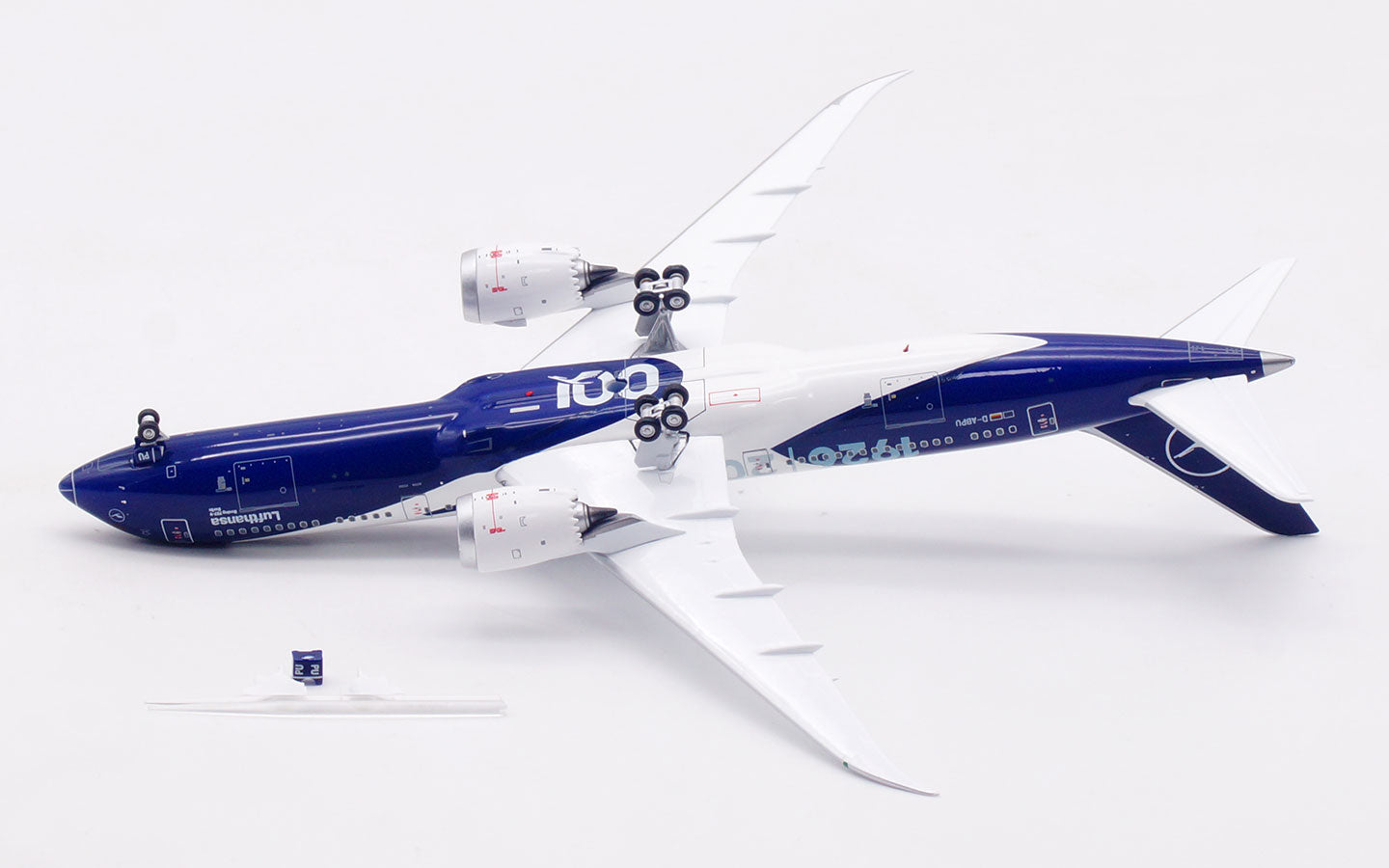 Lufthansa / Boeing 787-9 Dreamliner / D-ABPU / WB4063 / 1:400