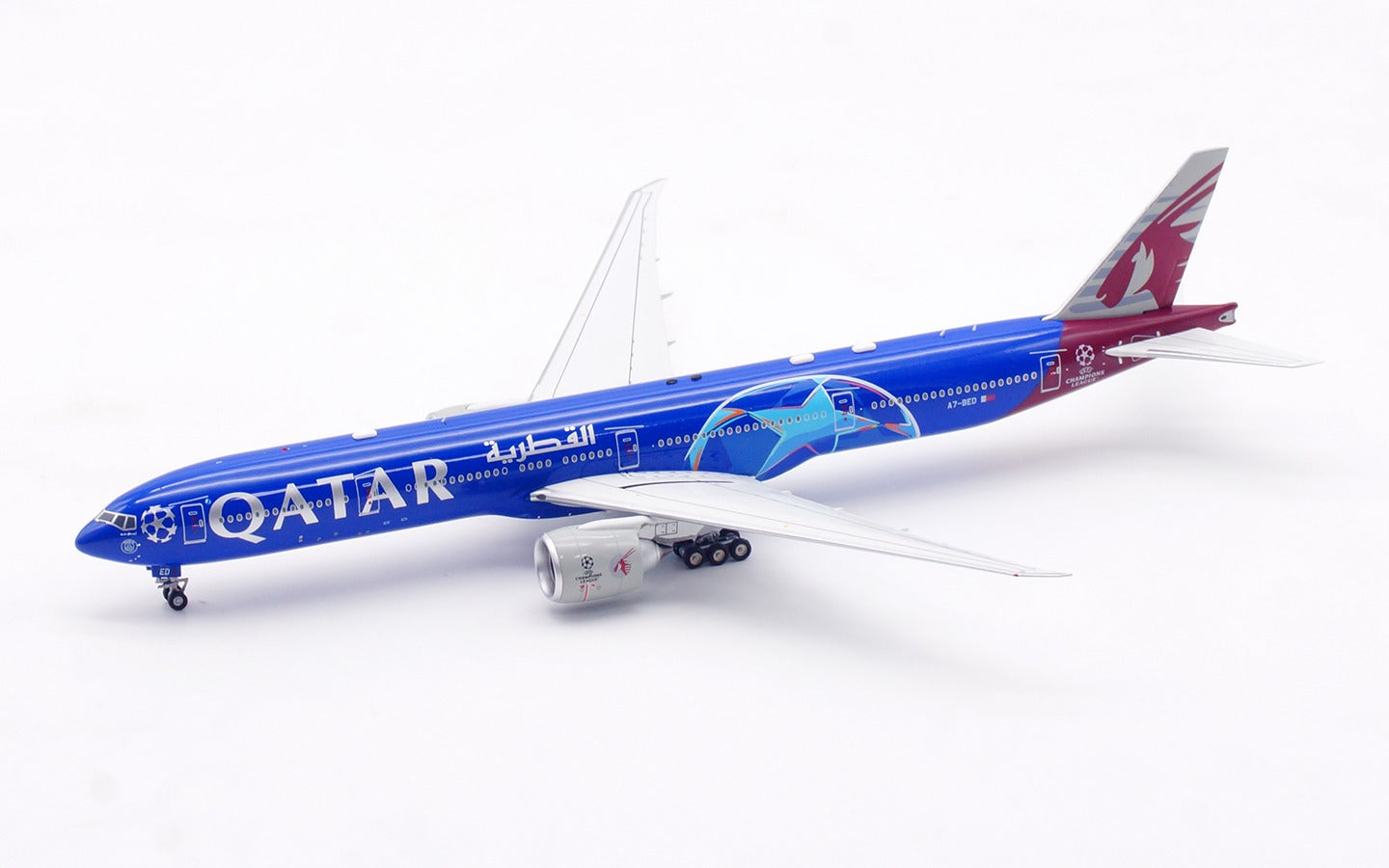 Qatar Airways (UEFA Champions League Livery) / Boeing 777-300ER / A7-BED / WB4064 / 1:400