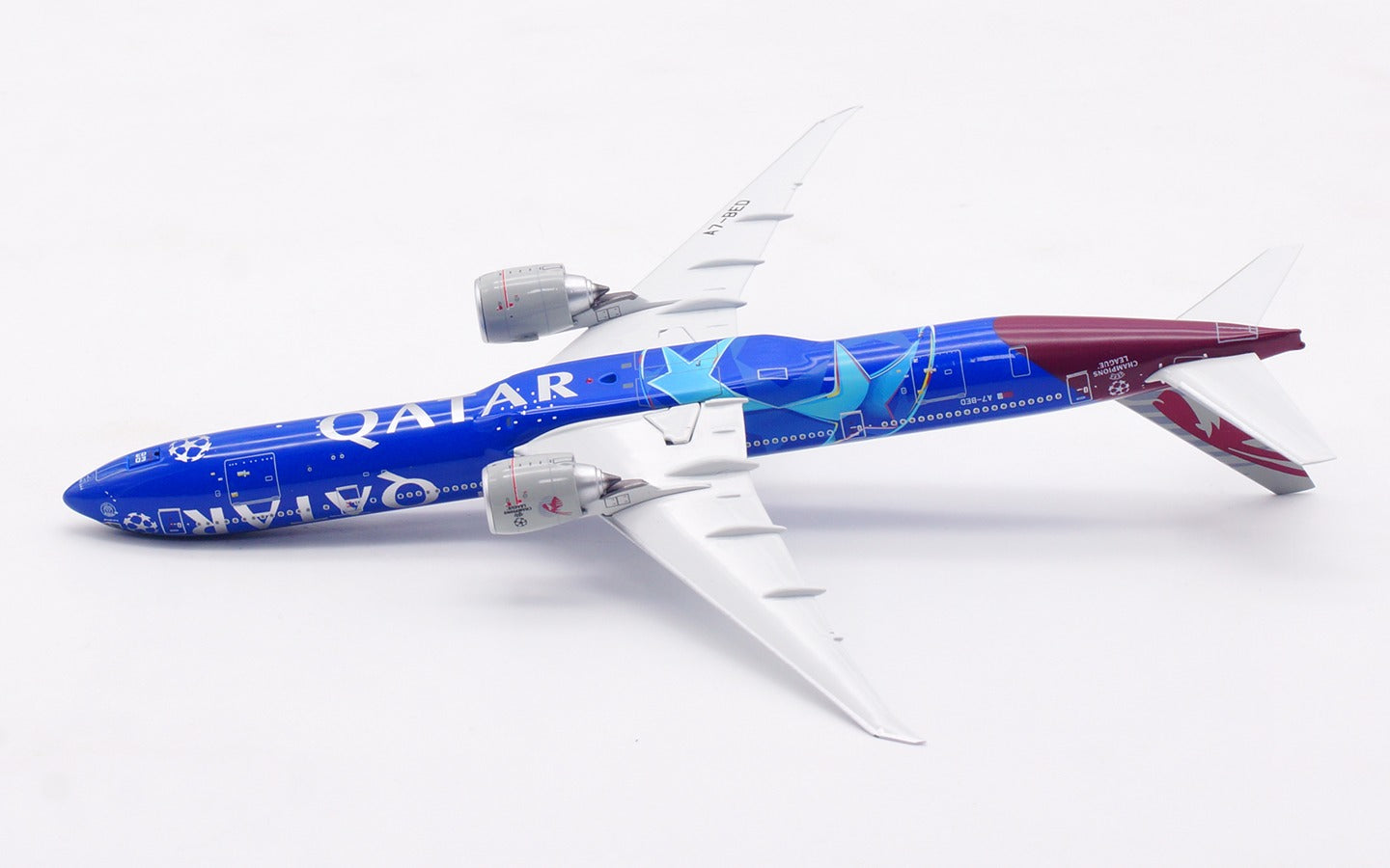 Qatar Airways (UEFA Champions League Livery) / Boeing 777-300ER / A7-BED / WB4064 / 1:400
