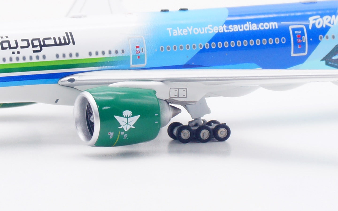Saudi Arabian Airlines / Boeing 777-300ER / HZ-AK43 / WB4065 / 1:400