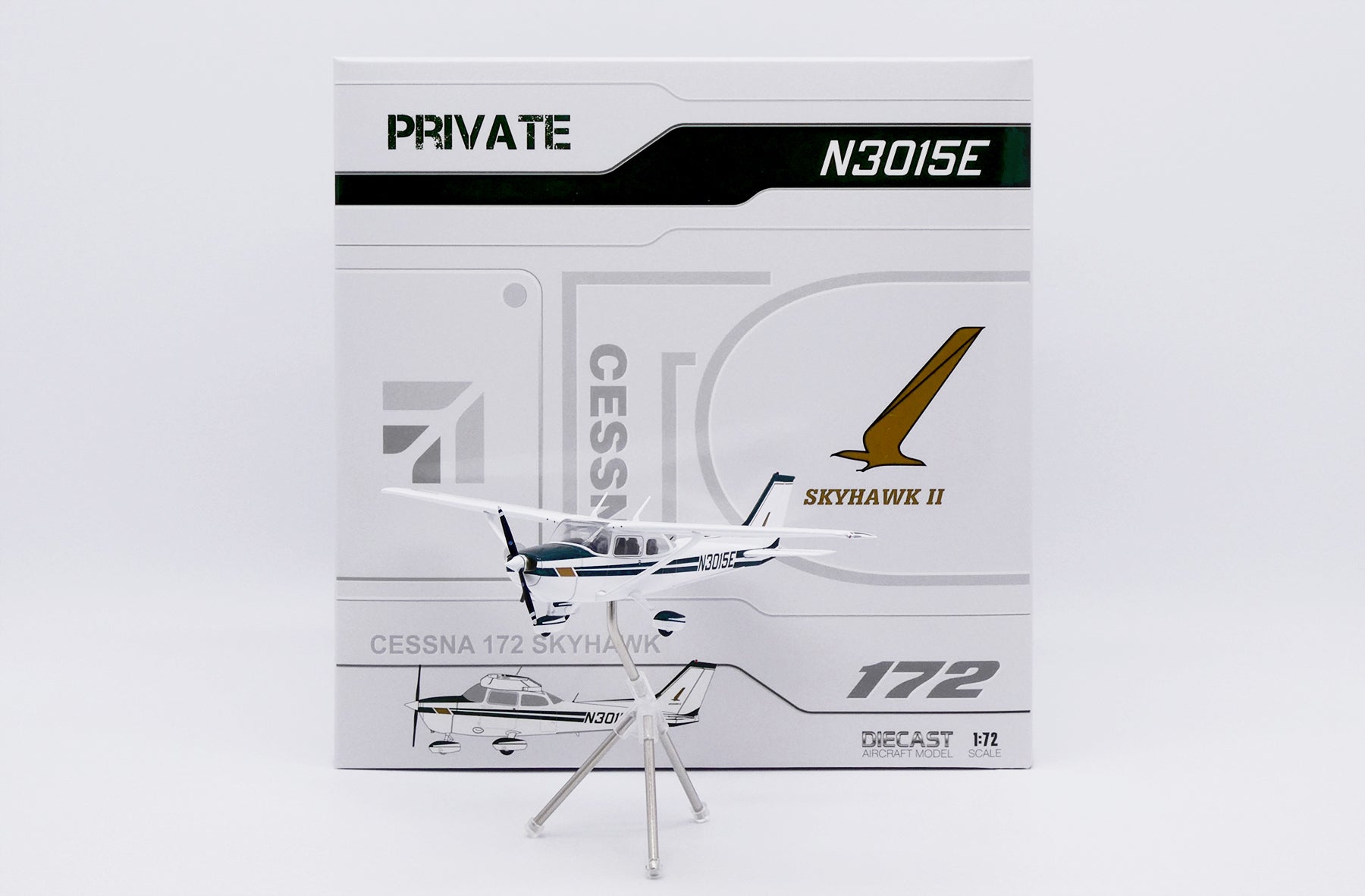 Private / Cessna 172 / N3015E / XX172001 / 1:72
