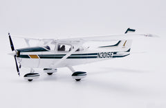 Private / Cessna 172 / N3015E / XX172001 / 1:72