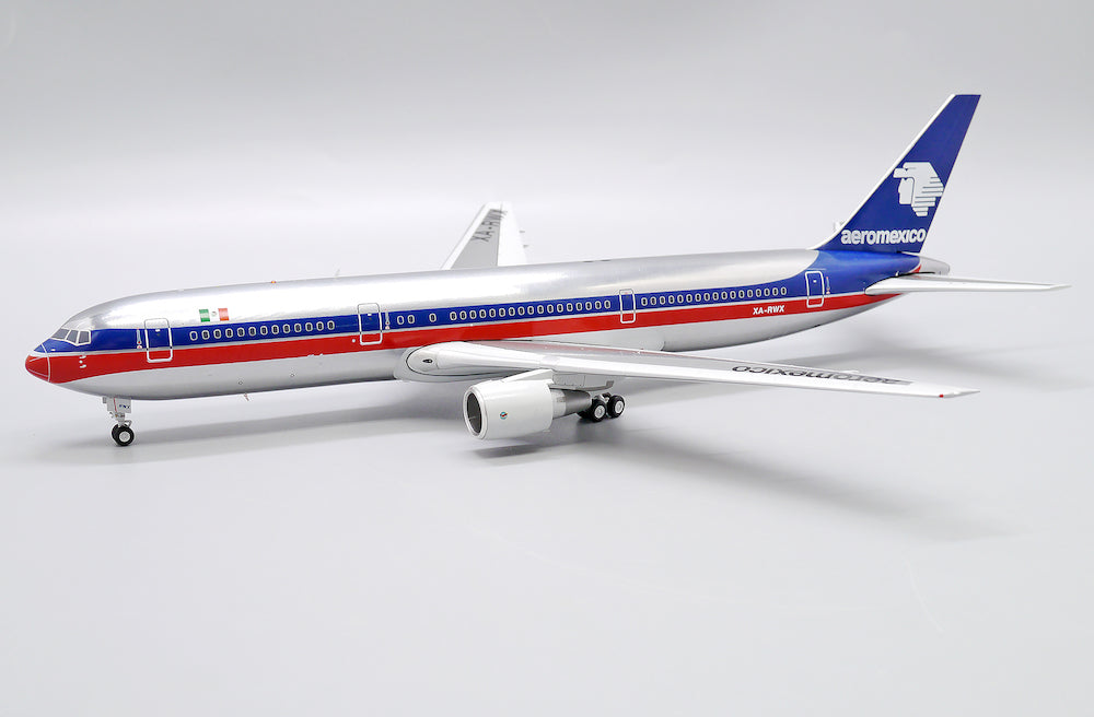 AeroMexico / Boeing B767-300ER / XA-RWX / XX20152 / 1:200 elaviadormodels