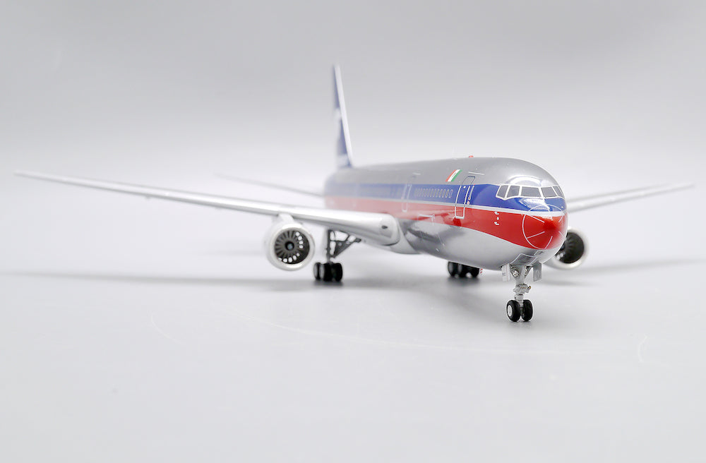 AeroMexico / Boeing B767-300ER / XA-RWX / XX20152 / 1:200 elaviadormodels