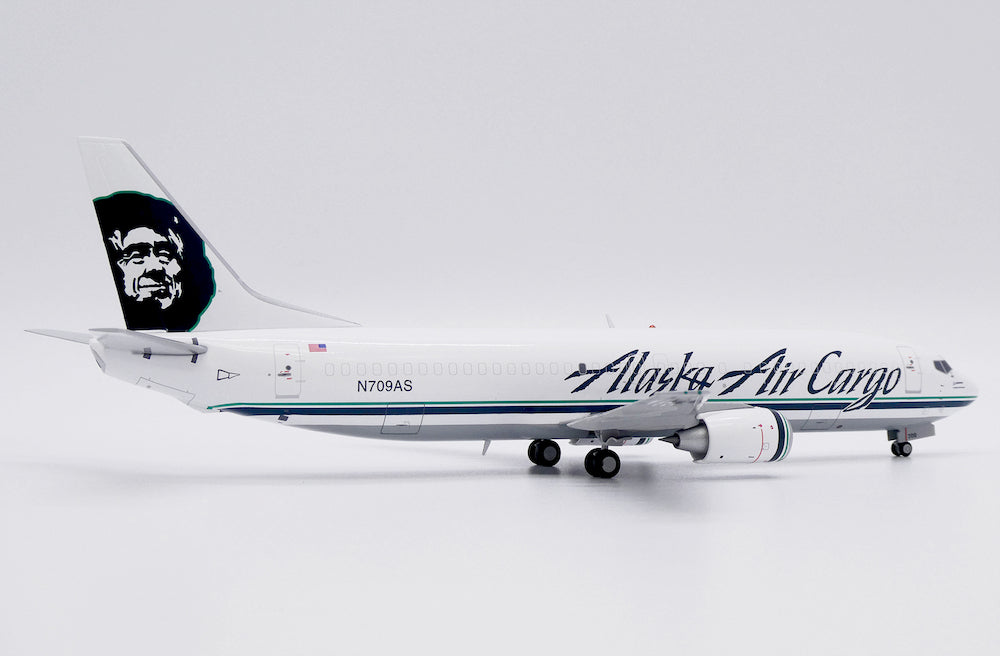 Alaska Air Cargo / Boeing 737-400 (SF) / N709AS / XX20398 / elaviadormodels