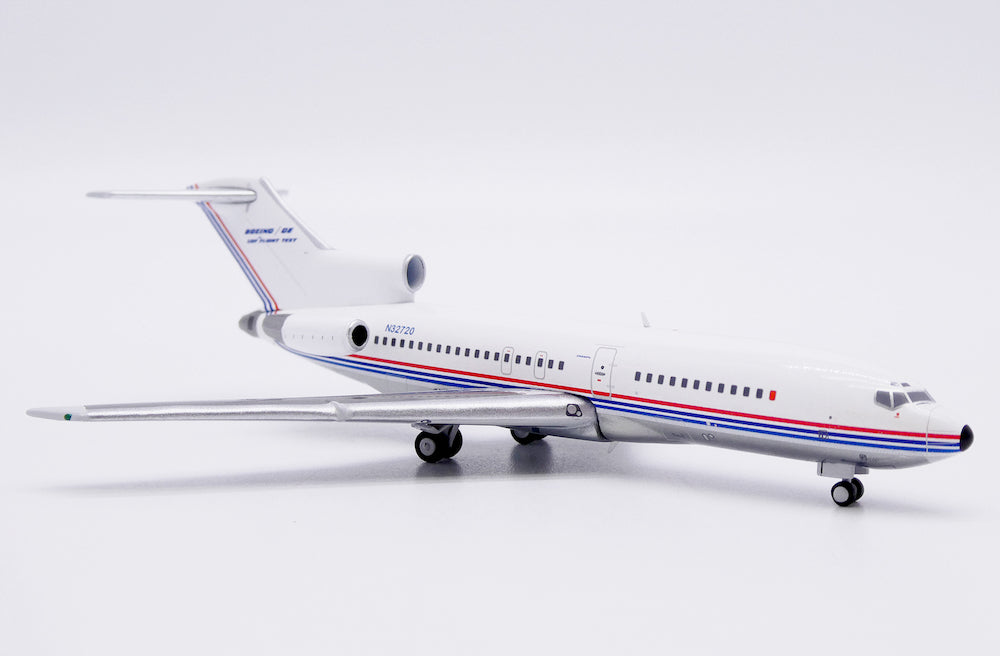 Boeing (House color) / Boeing 727-100 / N32720 / XX40179 / elaviadormodels