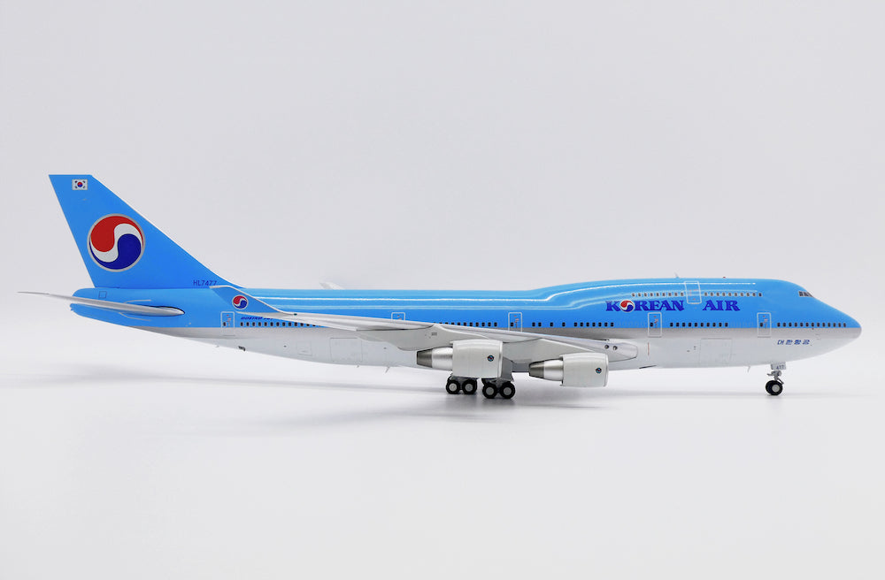 Korean Air / Boeing 747-400 / HL7477 / XX7477 / 1:200