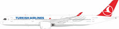 Turkish Airlines / Airbus A350-900 / TC-LGG / IF359TK0924R / 1:200 elaviadormodels