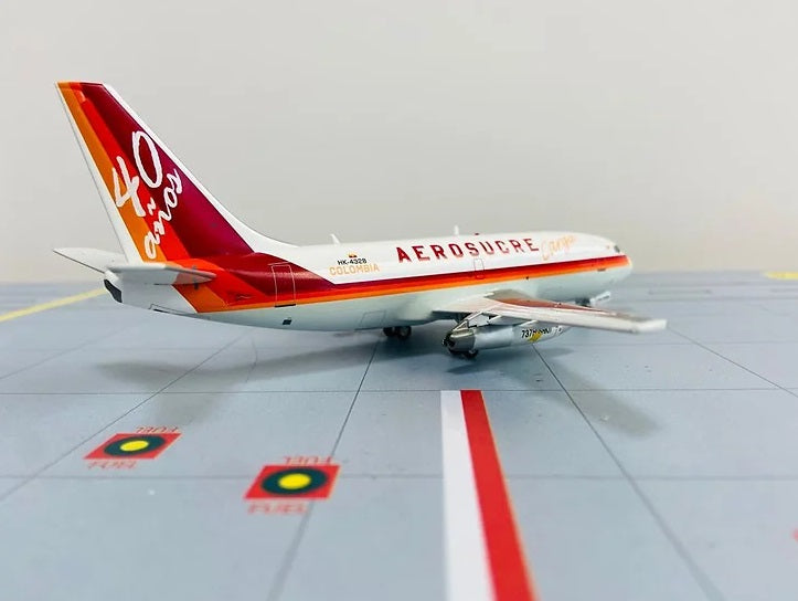 Aerosucre / Boeing 737-200 / HK-4328 / JP60-732-6N-4328 / 1:200 *LAST RESTOCK*